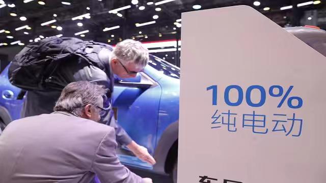 补贴锐减油价下降,7月新能源汽车销量陷入负增长